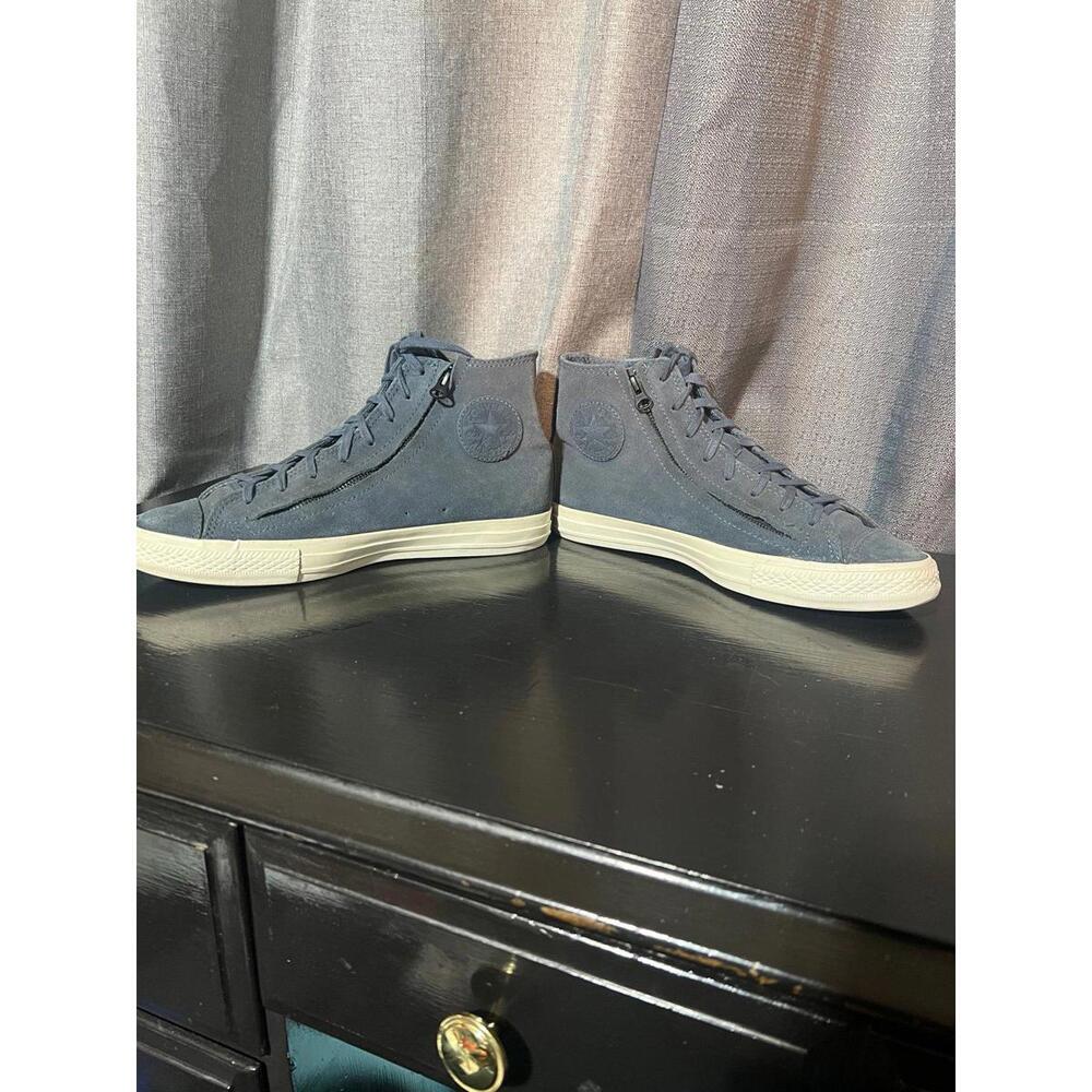 Size 9.5 - Converse Chuck Taylor Double Zipper High Moonlight Blue